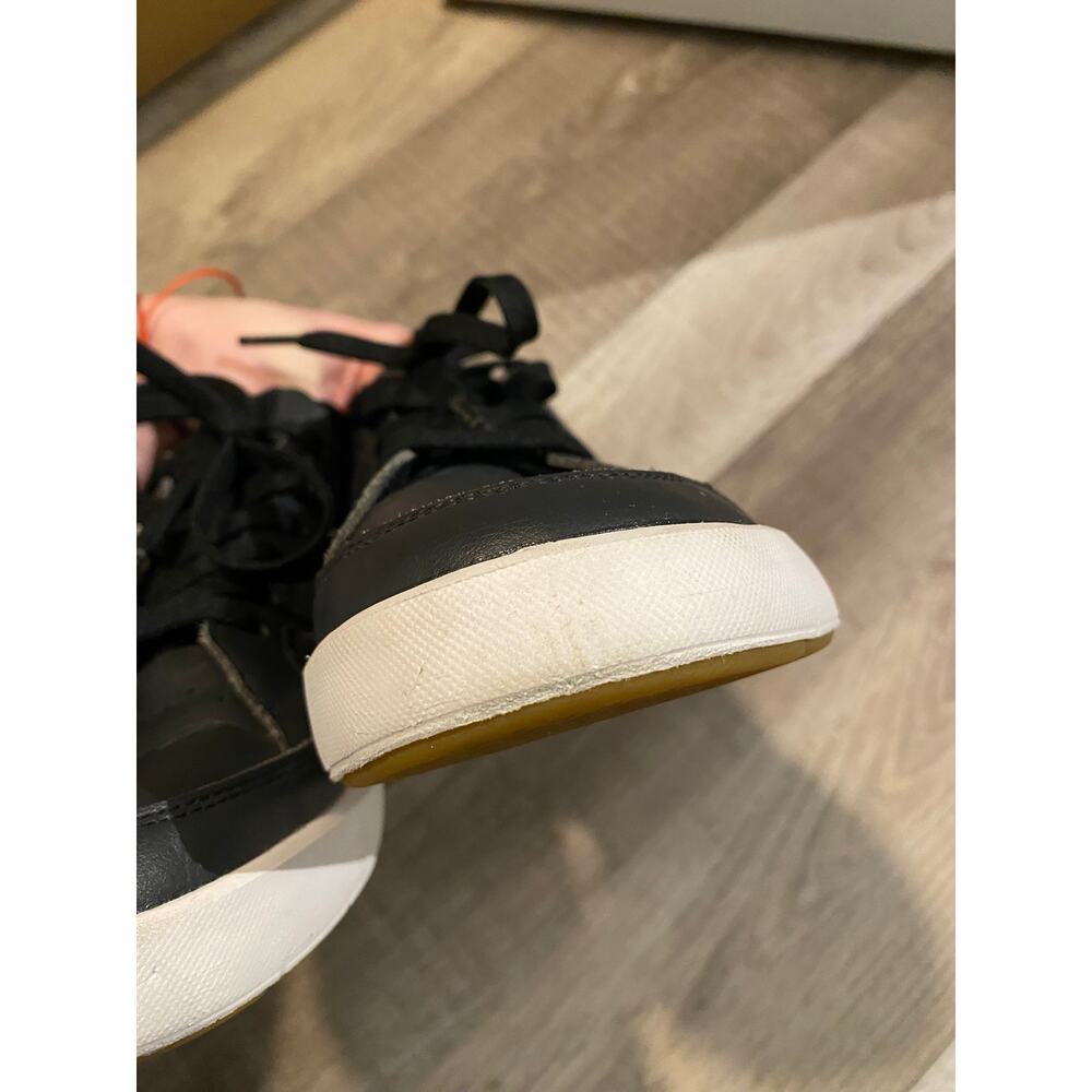 On Running The Roger Clubhouse Sneakers Black White Womens 7.5 - Picture 6 of 13